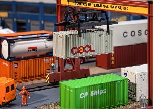 241-180833 - 20´ Container OOCL
