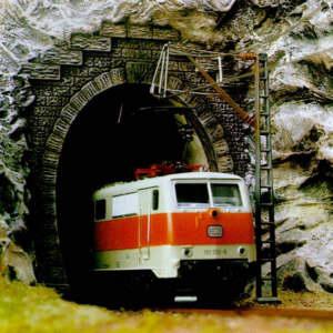 70-7026 - 2 1-gl. Tunnelportale H0