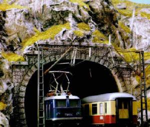 70-8192 - 2 2-gl. Tunnelportale N