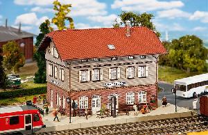241-110123 - Bahnhof Warthausen