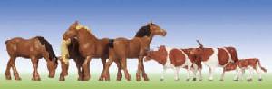 241-154002 - Pferde, Kühe braun