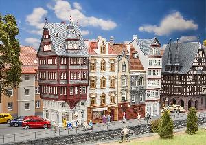 241-190063 - Set Altstadthäuser