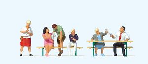 663-10700 - Im Biergarten