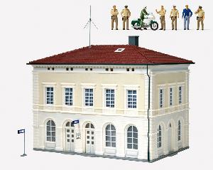 663-19000 - Polizeiwache