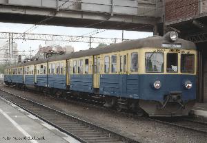 680-51450 - EN 57 PKP (Epoche V)