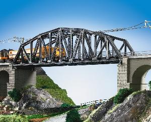 920-39700 - Bogenbrücke